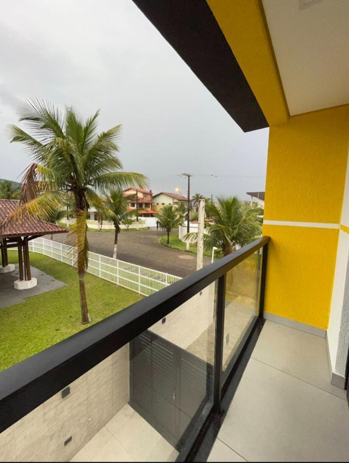 Chale Amarelo Villa Itanhaem Exterior photo